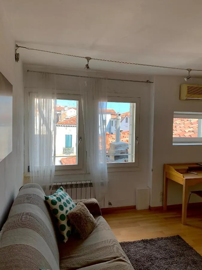 Apartment Regina - Romantic Studio Near Rialto Venice
